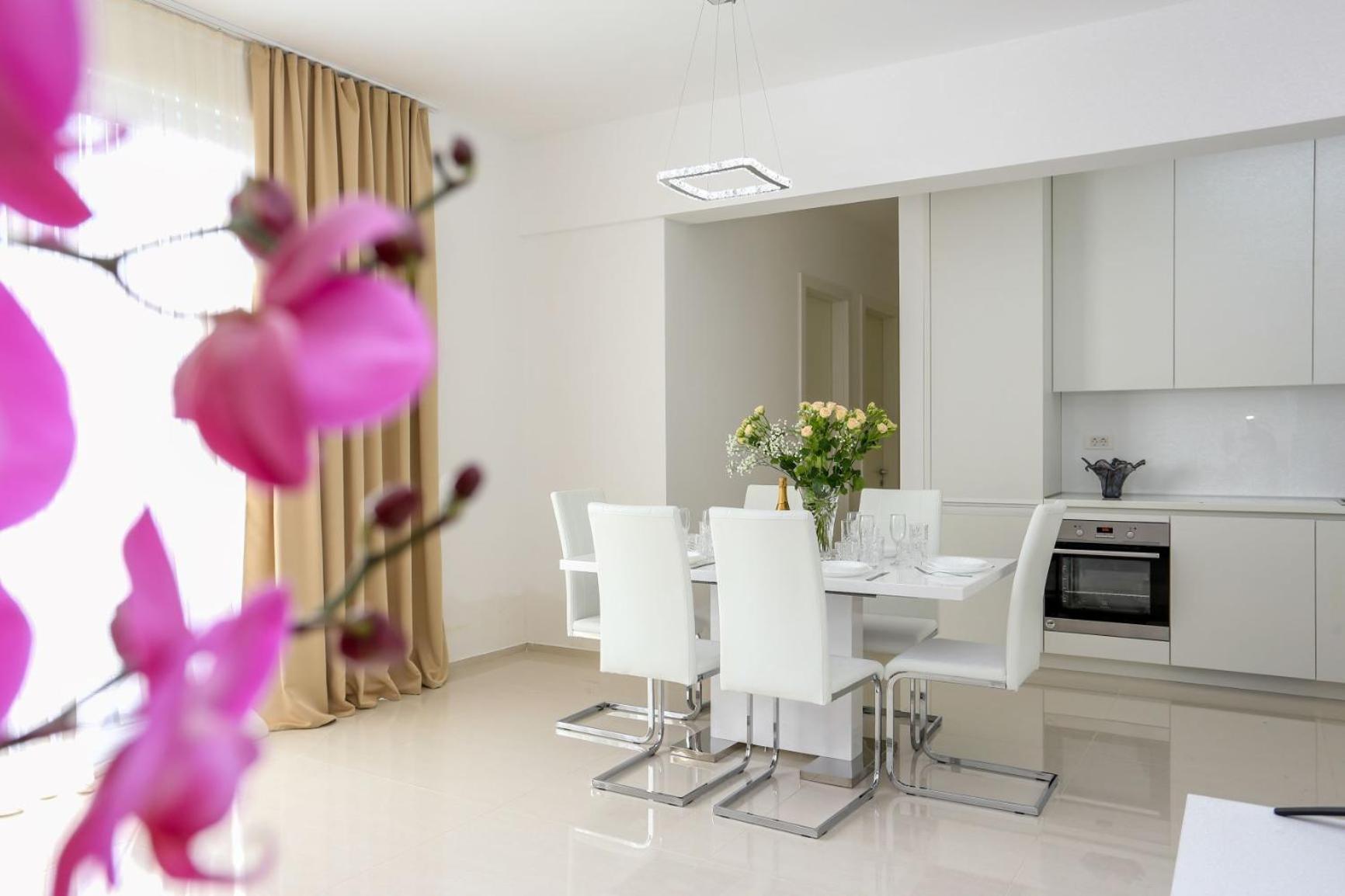 Montesun Apartments Becici Boreti エクステリア 写真