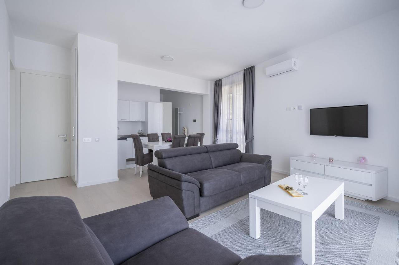 Montesun Apartments Becici Boreti エクステリア 写真