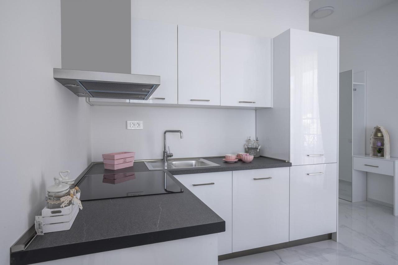 Montesun Apartments Becici Boreti エクステリア 写真