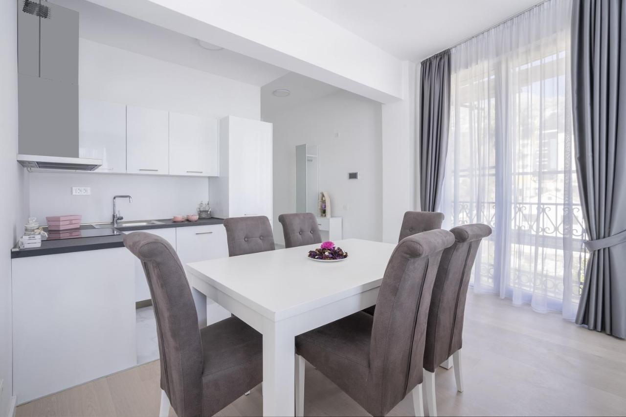 Montesun Apartments Becici Boreti エクステリア 写真