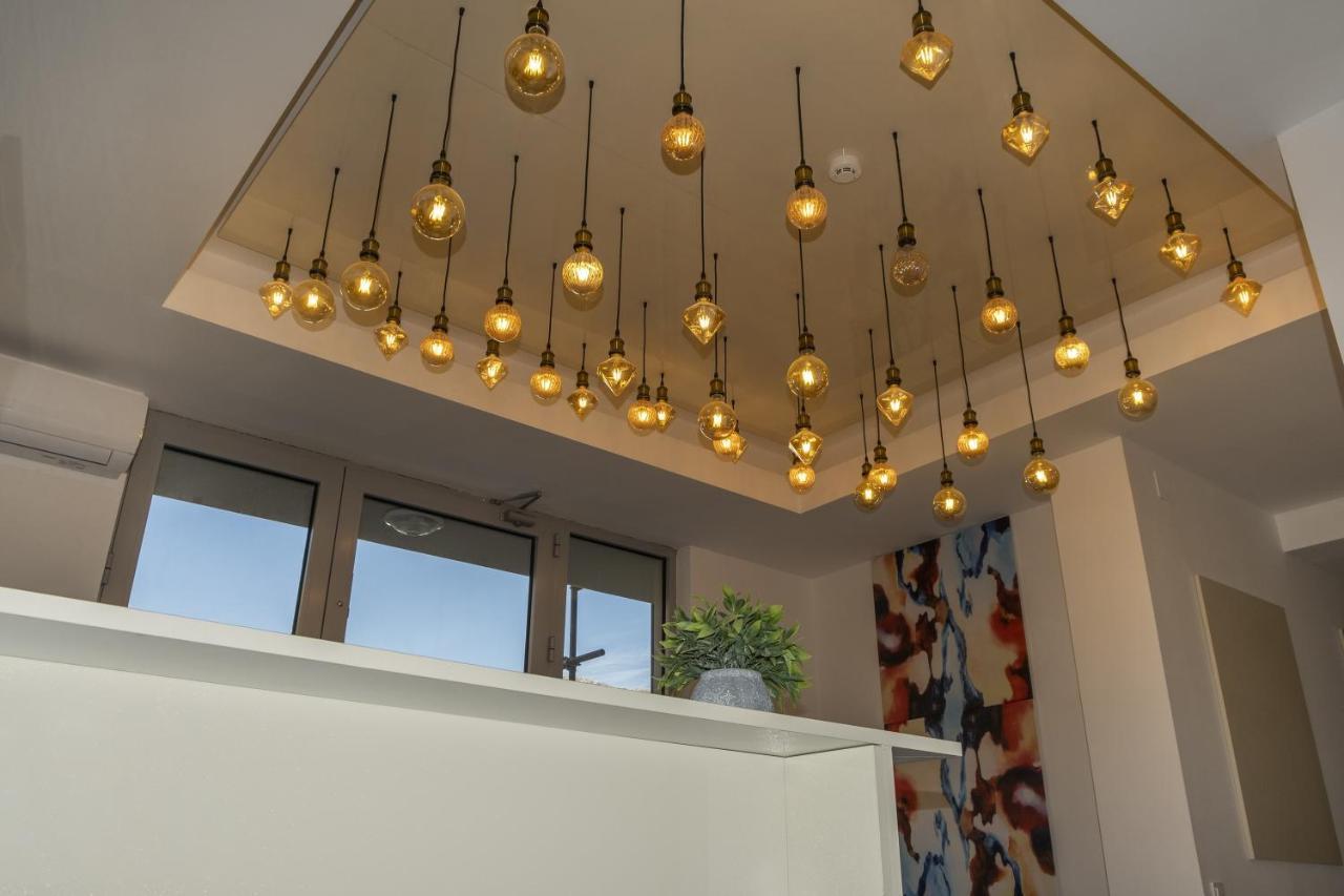 Montesun Apartments Becici Boreti エクステリア 写真