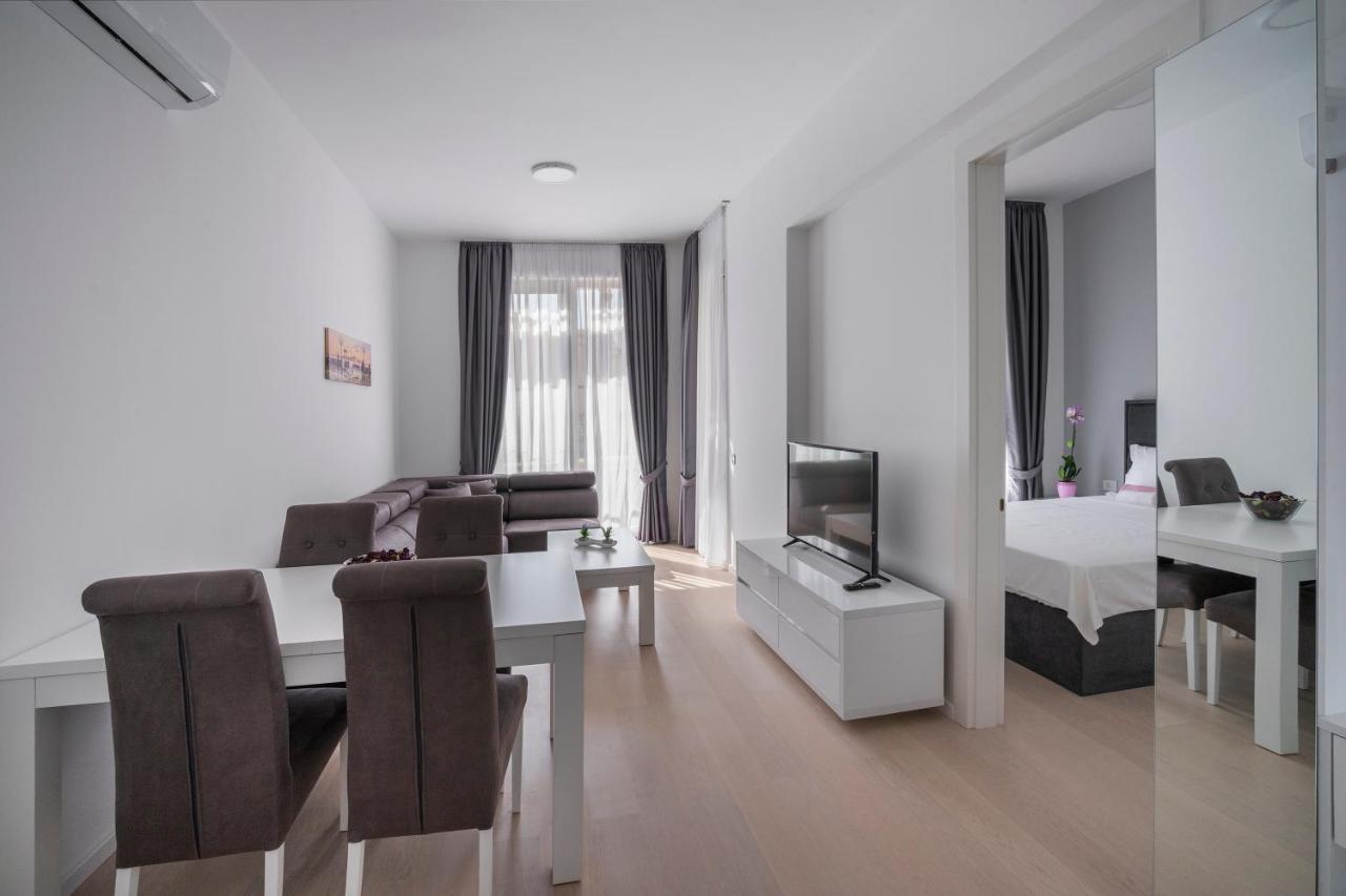 Montesun Apartments Becici Boreti エクステリア 写真