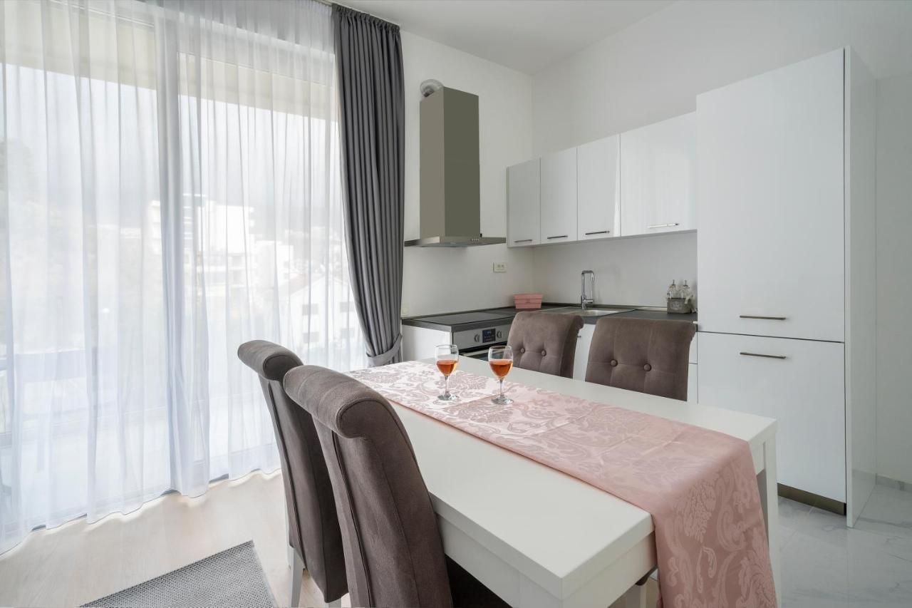 Montesun Apartments Becici Boreti エクステリア 写真